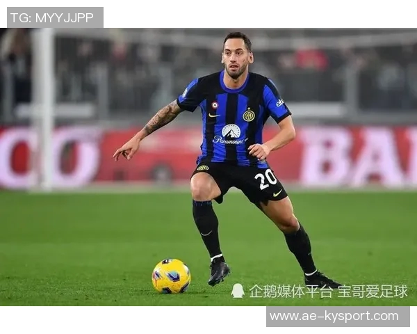 恰尔汗奥卢因伤缺席热那亚战役或将在意超杯复出